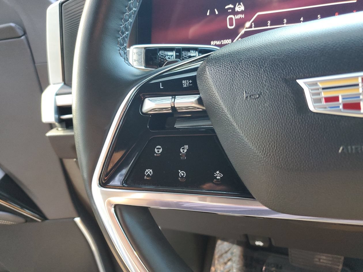 Used 2026 Cadillac Escalade Luxury AWD/4WD image 27