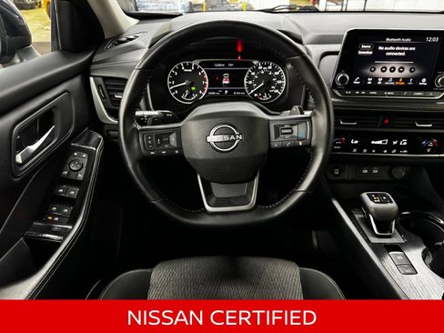 Certified 2025 Nissan Rogue SV AWD/4WD image 17