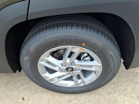 New 2026 Hyundai Tucson SE image 18