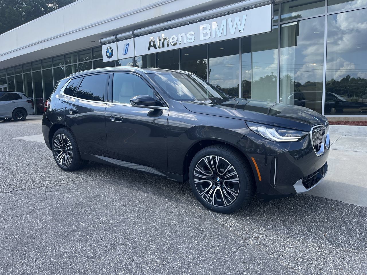 Certified 2026 BMW X3 xDrive30i w/ Premium Package AWD/4WD image 2