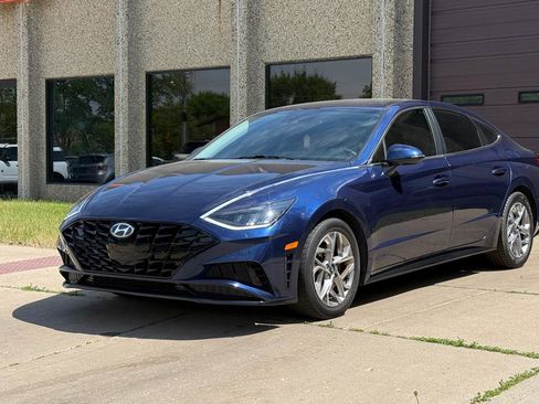 Used 2021 Hyundai Sonata SEL FWD image 3