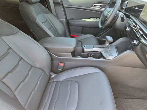 New 2026 Kia Sportage SX AWD/4WD image 11