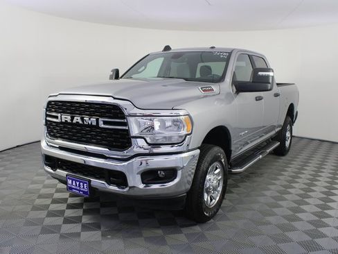 Used 2024 RAM 2500 Big Horn w/ Bed Utility Group image 20