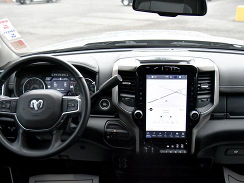 Used 2024 RAM 2500 Laramie image 47