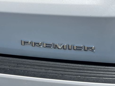 Used 2021 Chevrolet Tahoe Premier AWD/4WD image 36