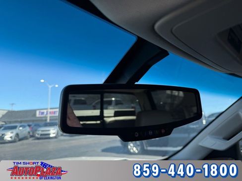 Used 2018 Chevrolet Silverado 1500 LTZ Z71 image 30