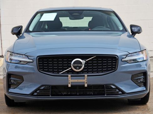 Used 2024 Volvo S60 B5 Plus AWD/4WD image 6