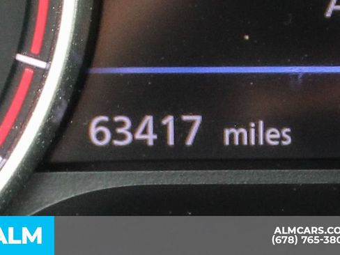 Used 2024 Nissan Sentra SV FWD image 38