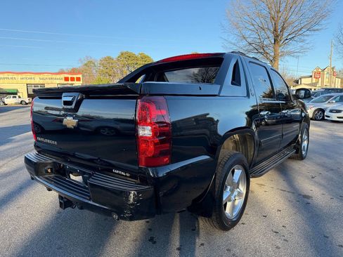 Used 2013 Chevrolet Avalanche LT w/ All-Star Edition image 7