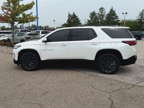 Used 2023 Chevrolet Traverse RS w/ LPO, Floor Liner Package AWD/4WD image 29