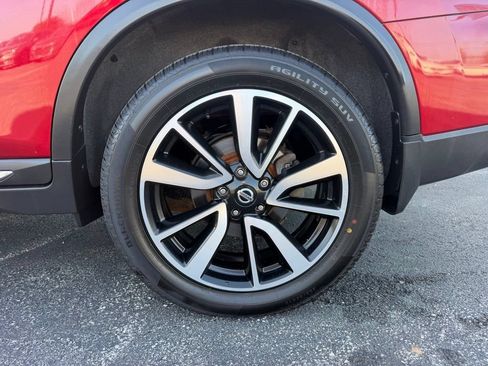Used 2019 Nissan Rogue SL w/ Premium Package AWD/4WD image 31