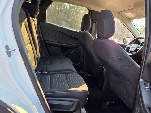 Used 2024 Ford Escape Active image 14
