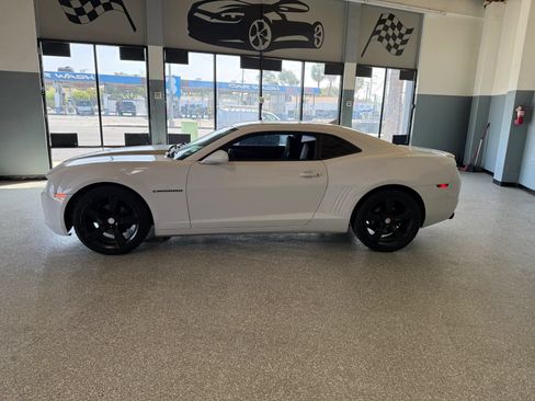 Used 2012 Chevrolet Camaro LT w/ RS Package RWD image 4