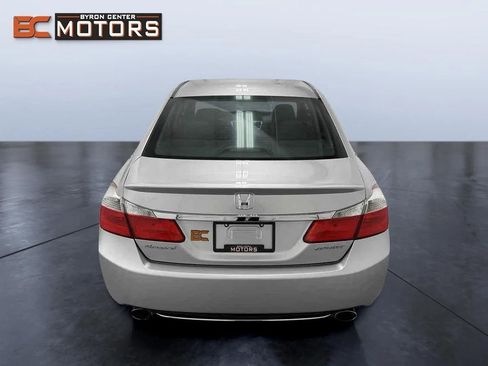 Used 2013 Honda Accord Sport image 5