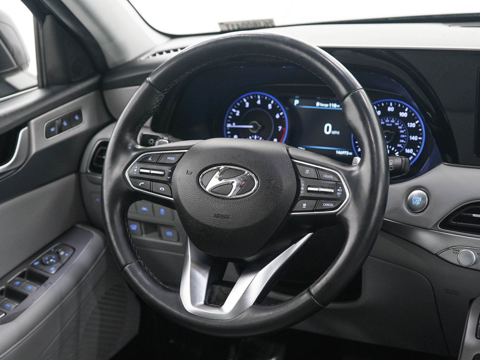 Used 2022 Hyundai Palisade SEL w/ 8P Bench Seat Package AWD/4WD image 14