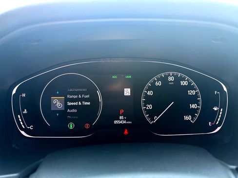 Used 2019 Honda Accord Touring image 11