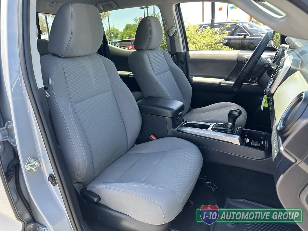 Used 2021 Toyota Tacoma SR5 RWD image 9