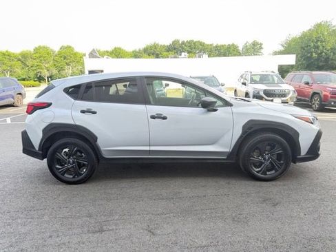 Used 2024 Subaru Crosstrek 2.0i AWD/4WD image 5