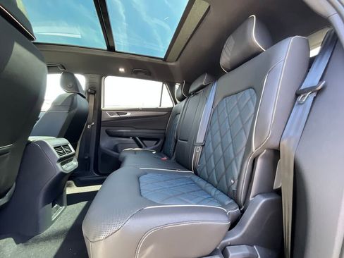 New 2025 Volkswagen Atlas Cross Sport SEL Premium R-Line image 15