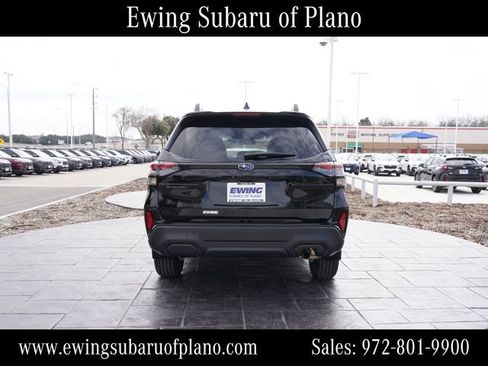 Used 2026 Subaru Forester Premium image 4