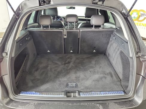 Used 2020 Mercedes-Benz GLC 300 4MATIC image 24