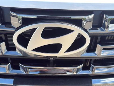 Used 2025 Hyundai Santa Cruz Limited AWD/4WD image 28
