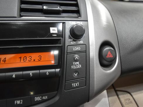 Used 2008 Toyota RAV4 Limited AWD/4WD image 23