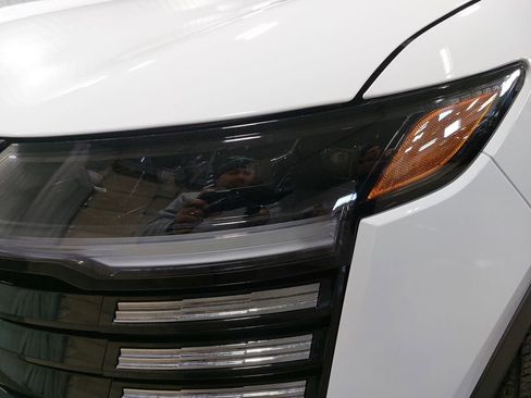 New 2026 Nissan Kicks S image 30