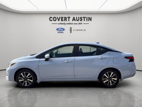 Used 2024 Nissan Versa SV w/ Trunk Package FWD image 2