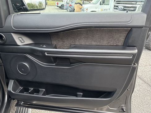 Used 2019 Ford Expedition Max Limited w/ Equipment Group 301A image 14
