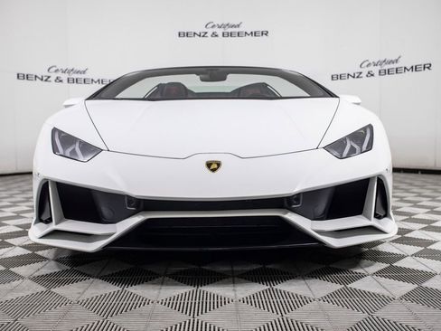 Used 2020 Lamborghini Huracan EVO image 8