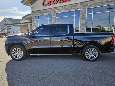 Used 2019 Chevrolet Silverado 1500 High Country w/ High Country Premium Package image 2