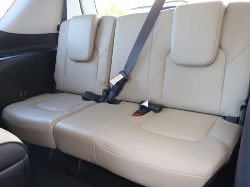 Certified 2024 INFINITI QX80 Premium Select w/ Cargo Package image 17