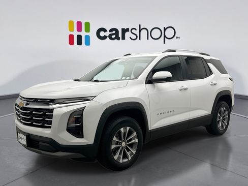 Used 2025 Chevrolet Equinox LT w/ Convenience Package II AWD/4WD image 1