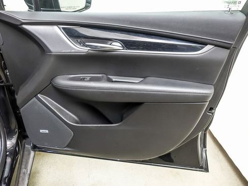 Used 2020 Cadillac XT5 Premium Luxury image 31