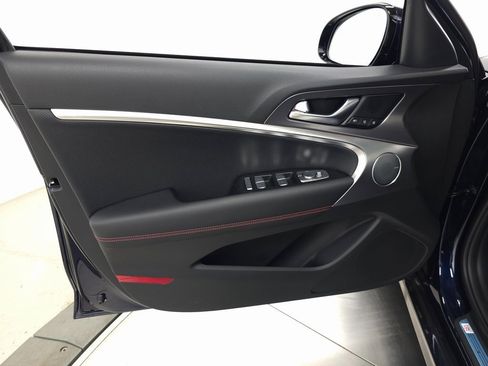 New 2026 Genesis G70 3.3T Sport Prestige image 10