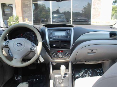 Used 2013 Subaru Forester 2.5X Premium w/ All-Weather Pkg AWD/4WD image 28