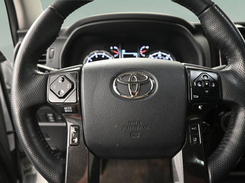 Certified 2024 Toyota 4Runner TRD Off-Road Premium w/ Moonroof Package AWD/4WD image 27