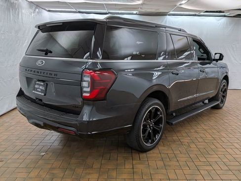 Certified 2022 Ford Expedition Max Limited image 5