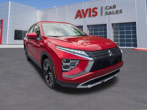 Used 2025 Mitsubishi Eclipse Cross SE AWD/4WD image 3