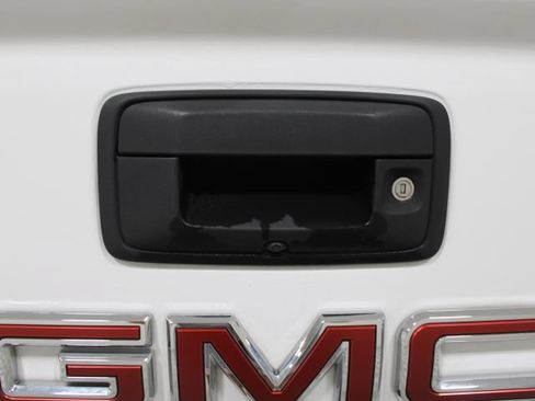 Used 2022 GMC Canyon AT4 w/ Trailering Package AWD/4WD image 14