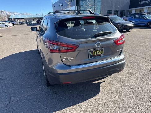 Used 2020 Nissan Rogue Sport SV w/ All-Weather Package image 12