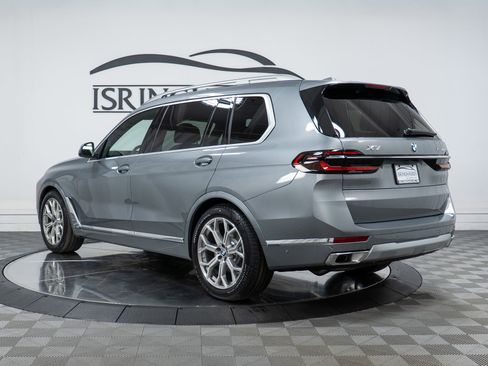 New 2026 BMW X7 xDrive40i w/ Executive Package image 7