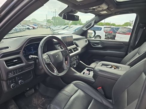 Used 2024 Chevrolet Tahoe RST w/ Luxury Package AWD/4WD image 11