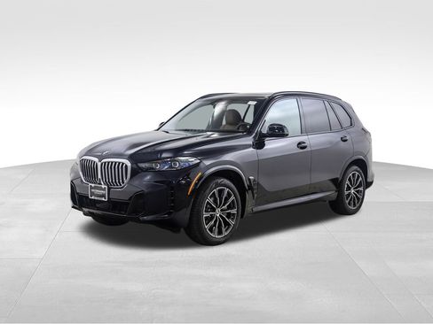 New 2026 BMW X5 xDrive40i w/ M Sport Package image 1