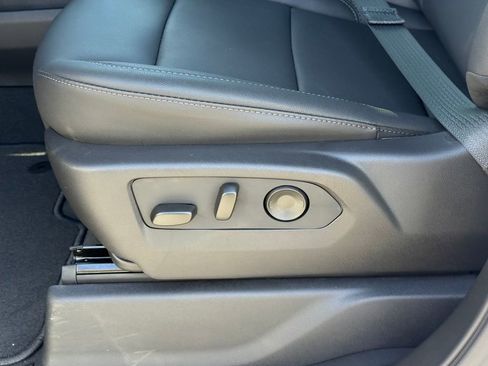 New 2026 GMC Sierra 1500 SLT w/ SLT Premium Package image 16