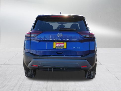 Certified 2022 Nissan Rogue SV image 6