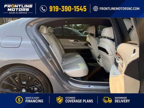 Used 2020 BMW 750i xDrive w/ M Sport Package AWD/4WD image 14