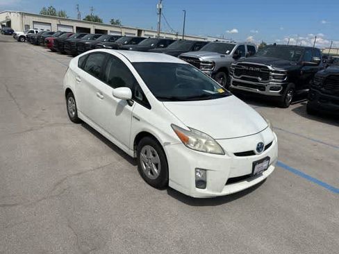 Used 2010 Toyota Prius Five FWD image 19
