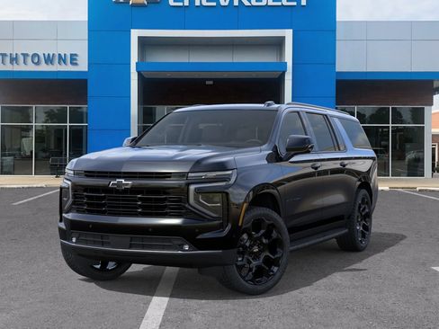 New 2026 Chevrolet Suburban RST image 30